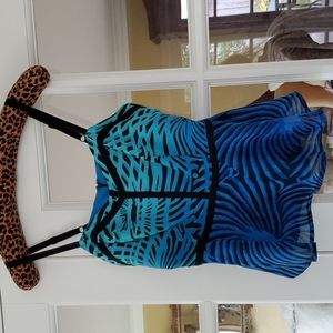 New blouse never worn, stunning and lined